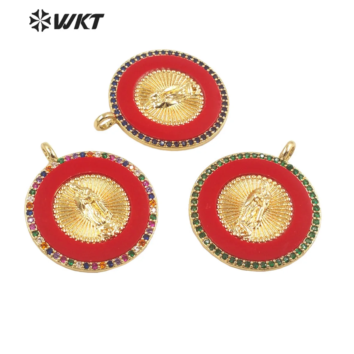 

WT-MP275 WKT 2023 Exquisite Red Shell&Cubic Zircon Retro Dancing Party Design With Lady Pendant Jewelry Accessory