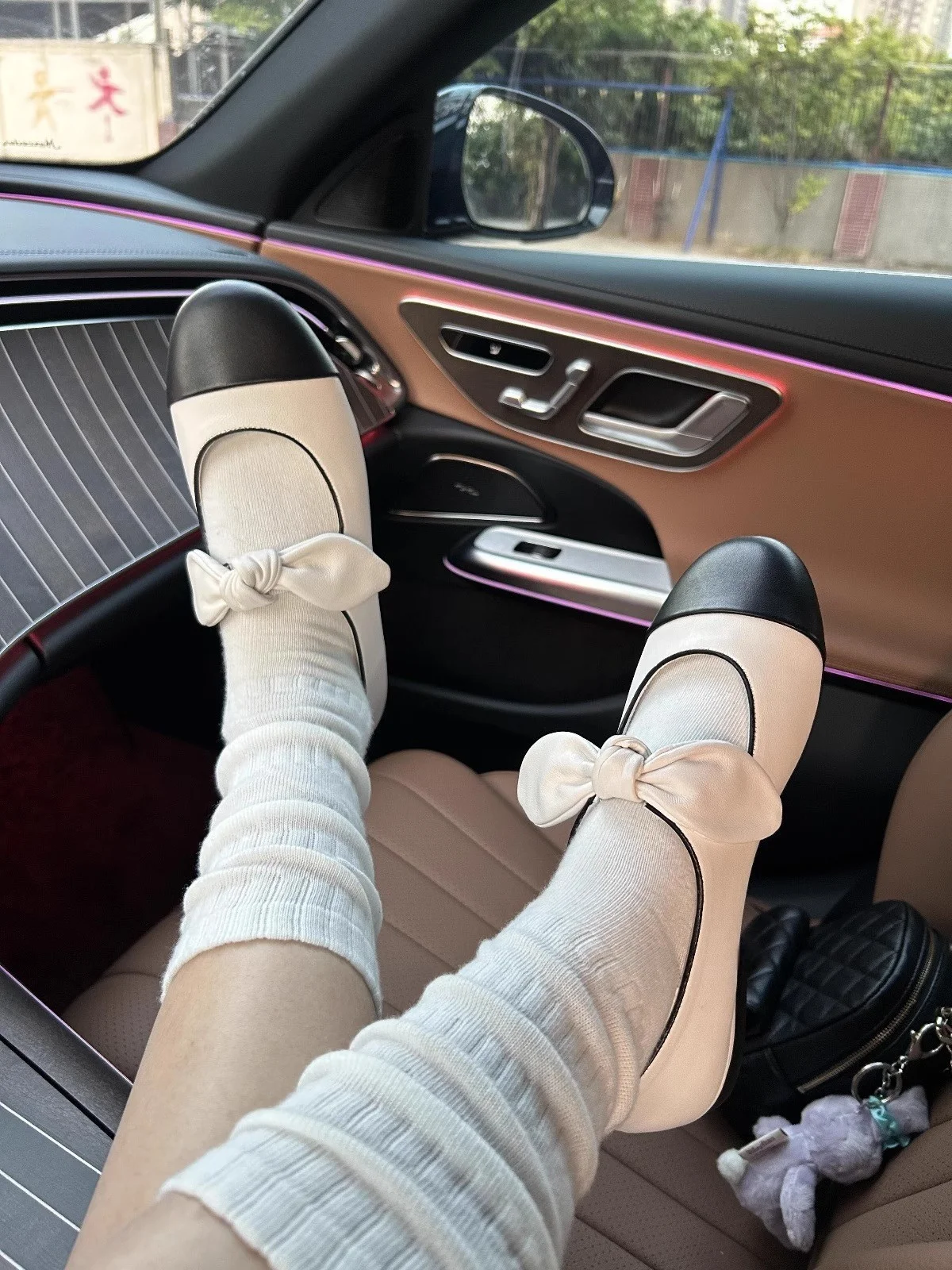 

Новинка весны 2024, женские офисные туфли Мэри Джейн, элегантные простые женские балетки с цветными блоками и галстуком-бабочкой, круглым носком, на плоской подошве