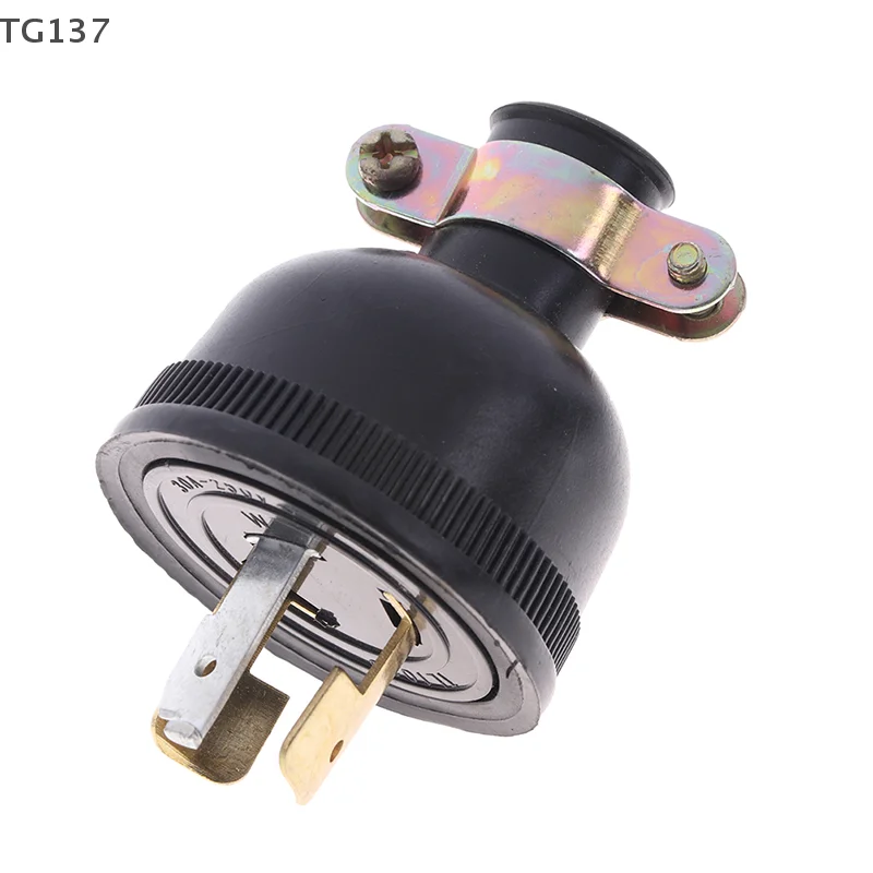 1Pcs 2.5KW Generator Plug Anti-loose Plug 168f/170f Anti-off Three-pole Plug GX160