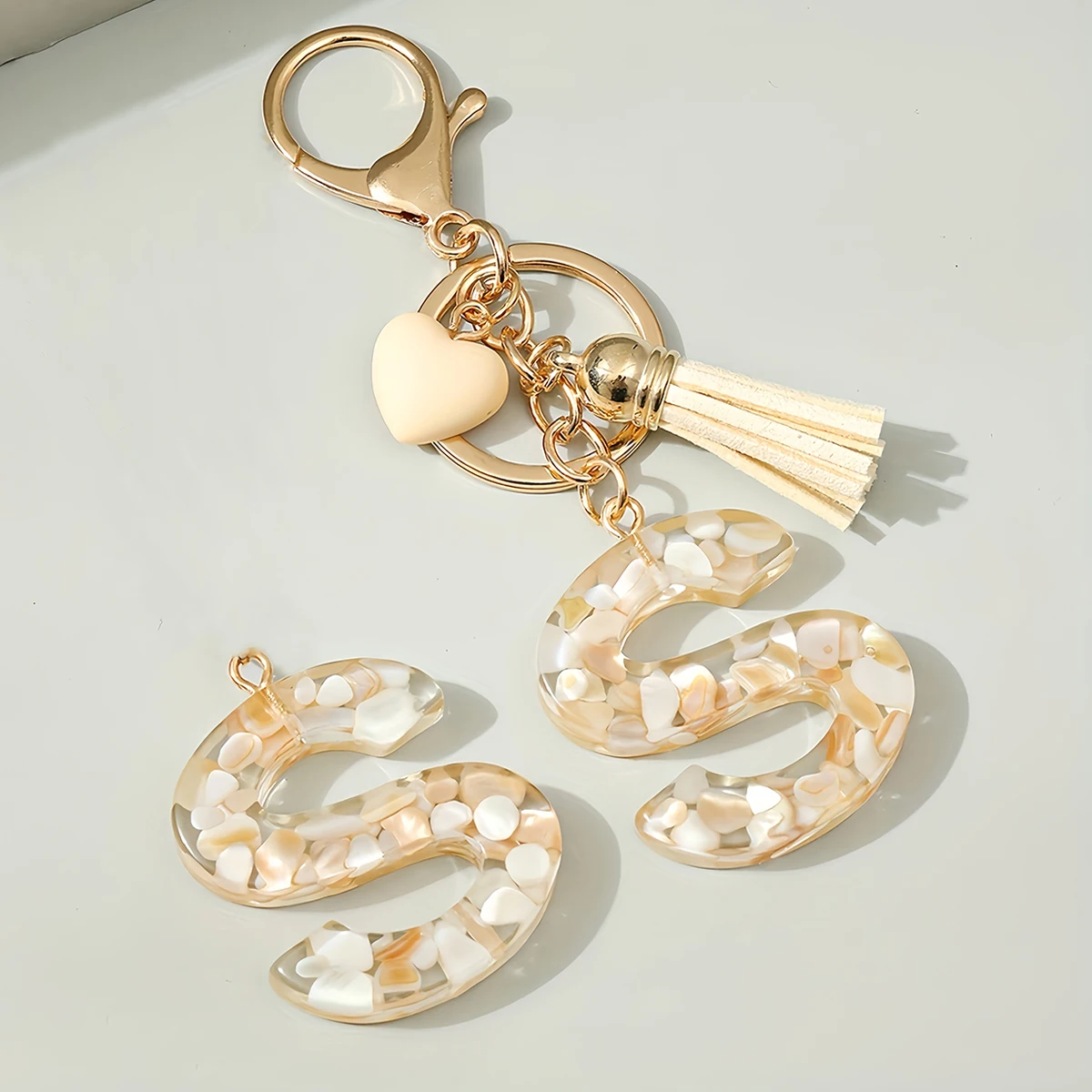 Cream-coloured 26 Initials Keychain Cute Heart Tassel Pendant Letter Key Chains for Women Girls Purse Bag Jewelry Car Trinket view 4