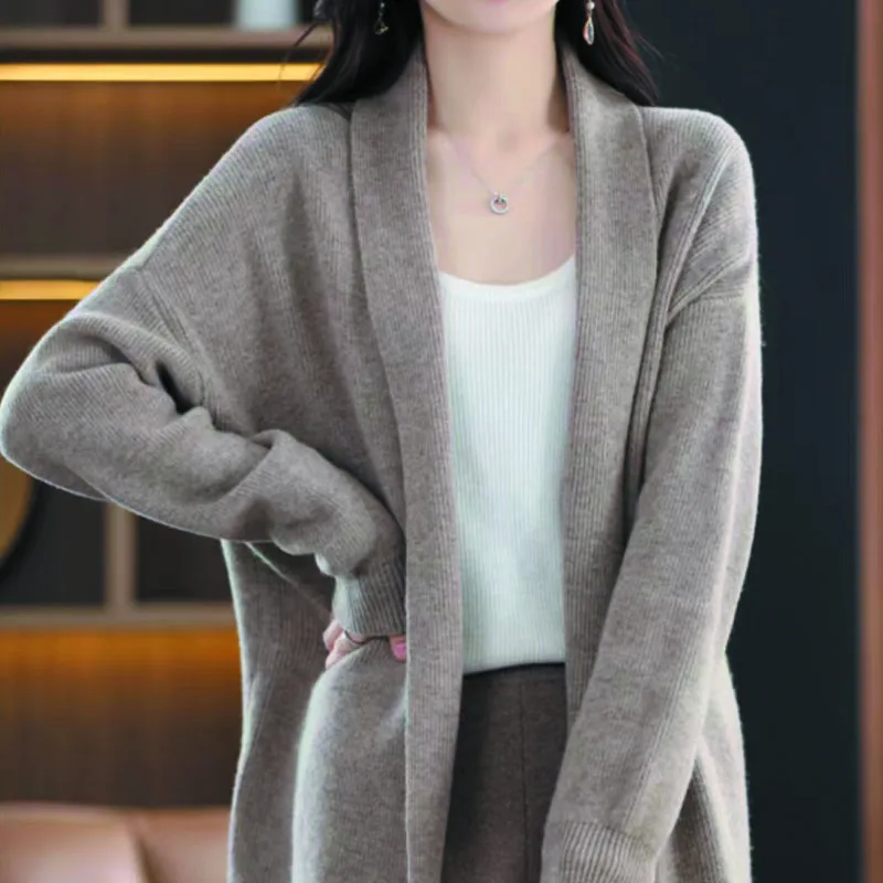 New Autumn And Winter Loose Wool Cardigan Female Zipper Twist Long Sleeve Knit Round Neck Sweater Solid Color Coat Jacket