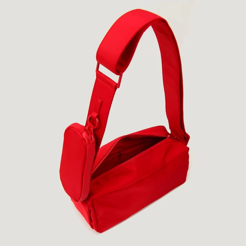 2024 New Women\'s Bags Korean Red Simple Niche Casual Sports Versatile Nylon Cloth Toast Single Shoulder Strap Armpit Letter Bag