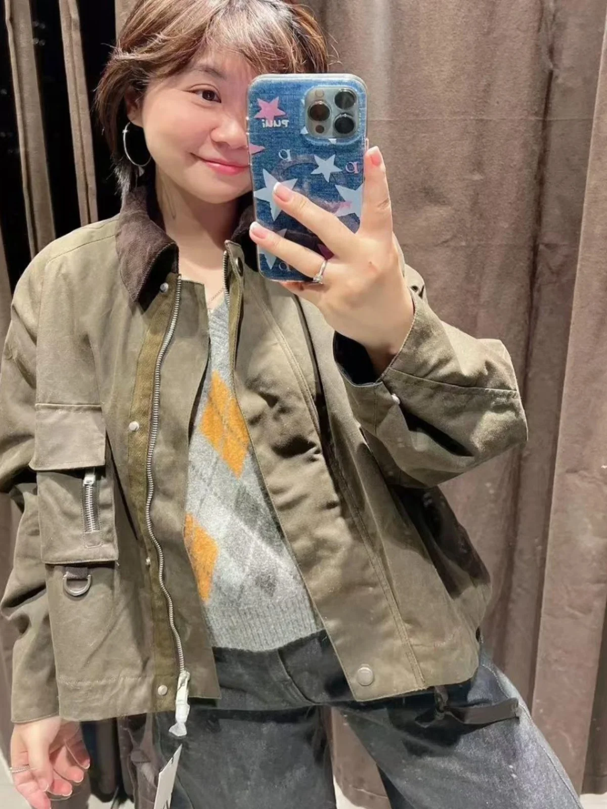 เสื้อโค้ทกำมะหยี่ทรงหลวมสำหรับผู้หญิง คอลเลคชั่นใหม่ ฤดูใบไม้ผลิ/ฤดูใบไม้ร่วง ปกคลาสสิก แขนยาว ความยาวปกติ ติดกระดุม