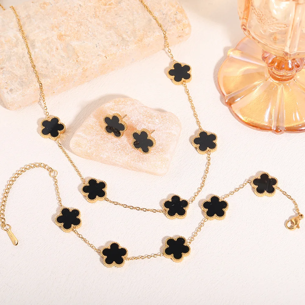 

Lucky Five Leaf Clover Bracelet and Necklace Set Elegant Dainty Flower Earrings Minimalist Boho Jewelry Gift for Women Daughter