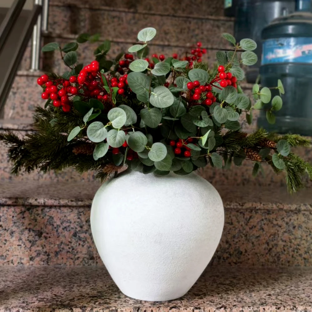 Matte Black Metal Vase, Ideal for Dried Flowers Gift for Wedding Home Spa Votive Candle Gardens Home Living Room Decoration Home
