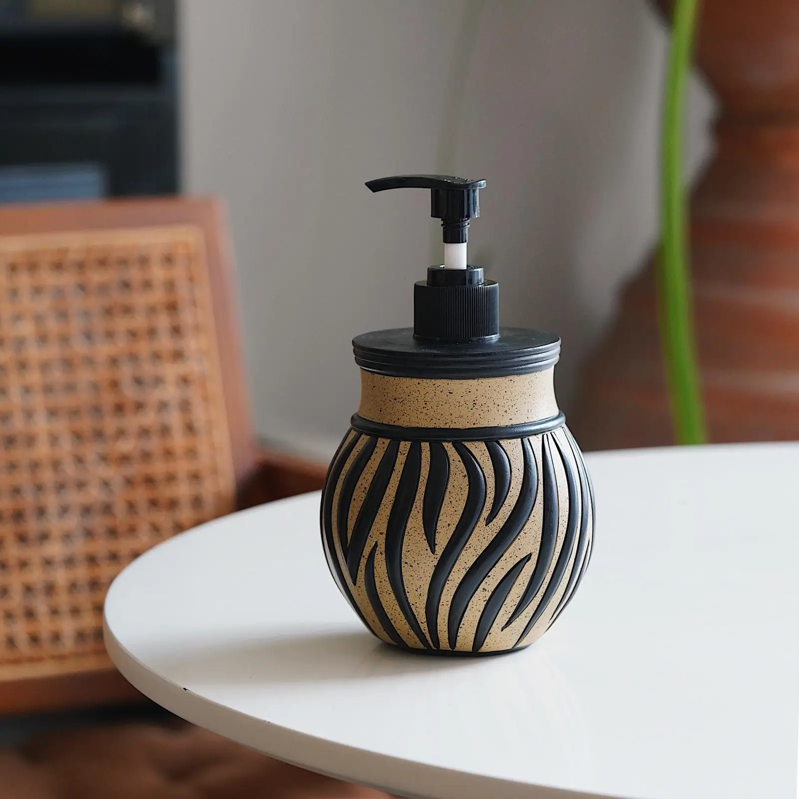 

Пустая бутылка с насосом для мыла, многоразовый контейнер, дозатор мыла с эфирным маслом