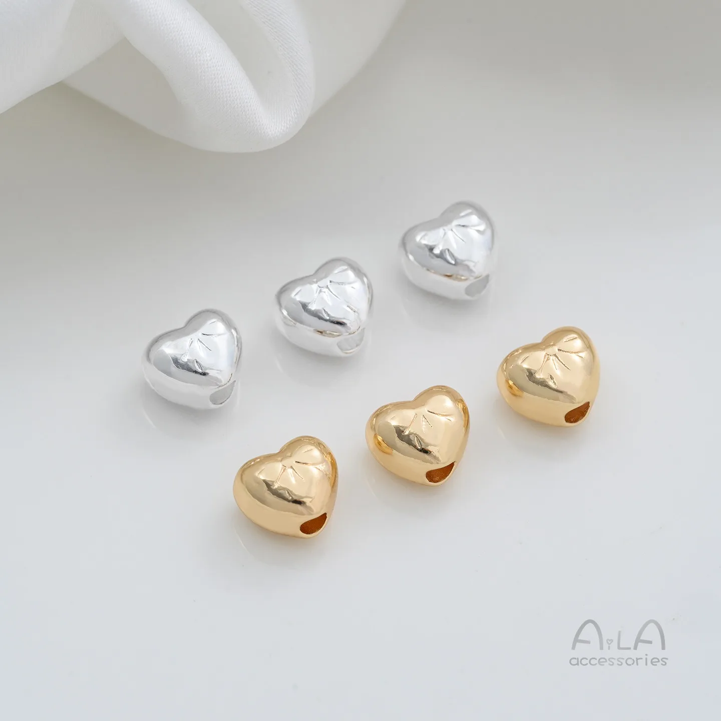 

Silver-plated 14K Color Bow Peach Heart Bead Spacer Handmade DIY Crystal String Pearl Bracelet Necklace Jewelry Accessories