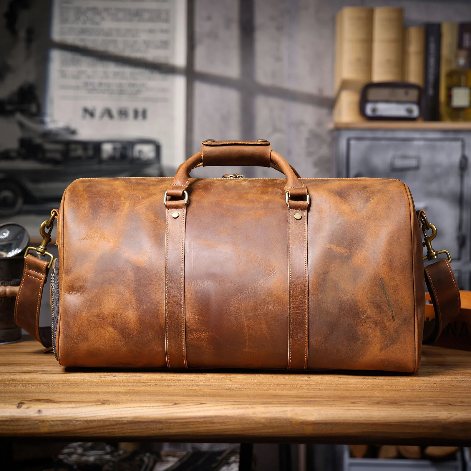 S.WORKER Vintage Vollnarbenleder Herren-Reisetasche Handgefertigte Weekender-Reisetasche – Detail 11