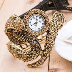 Reloj de pulsera de lujo con forma de serpiente para mujer, relojes de cuarzo de cristal de escala romana Retro, regalo