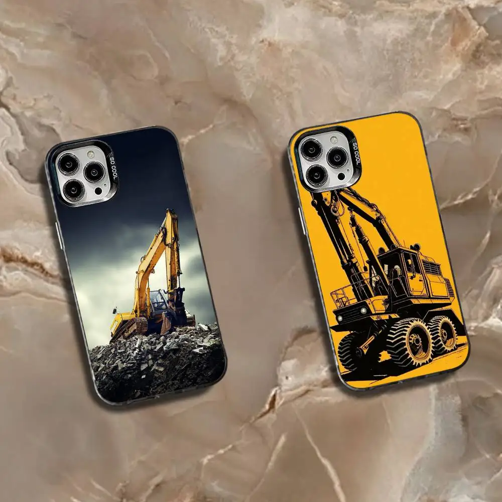 

Classic C-Caterpillares T-Truck Phone Case For iPhone 16,15,14,13,12,11,Mini,Pro,SE,MAX White Matte Shockproof Cover