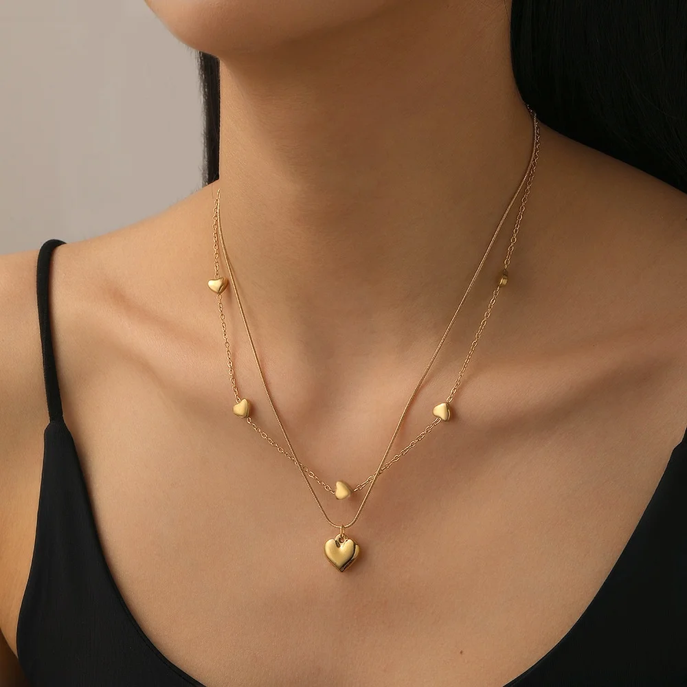 Retro Gold Farbe Edelstahl Liebe Anhänger Multi-Schicht Halskette Für Frauen Einfache Dünne Kette Schlüsselbein Kette Schmuck