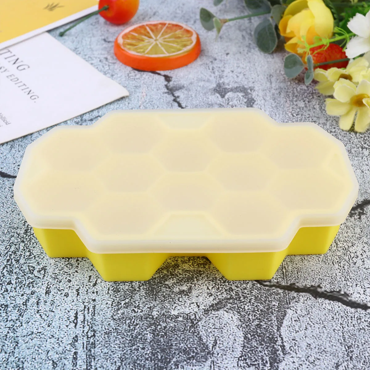 

2Pcs Ice Mold Honeycomb Shape Silicone Ice Maker Kitchen Tool 12 Grids Freezing Box Reusable Easy Clean