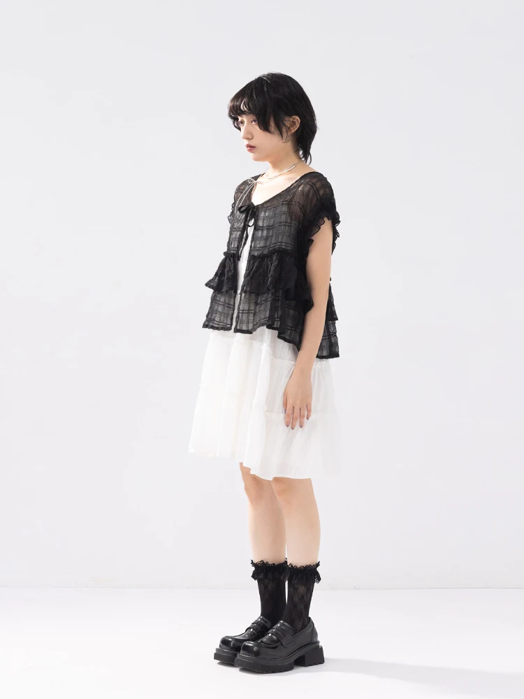 

Новинка осенне-зимнего сезона: женская повседневная блузка Queenop из смесового полиэстера и хлопка с многослойными оборками и рюшами.