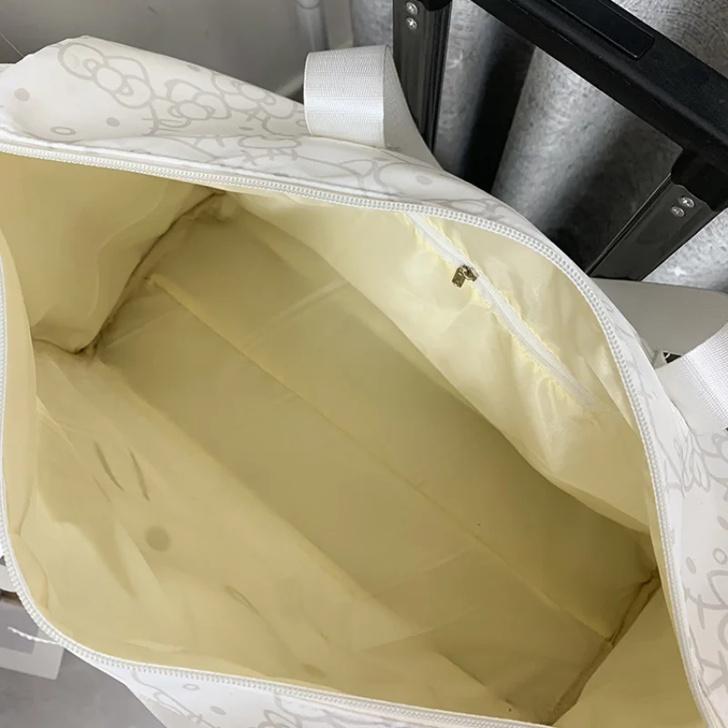 Kartun Hello Kitty Kapasitas Besar Bahu Tunggal Kitty Busur Tas Kebugaran Genggam Tas Koper Travel Selempang Hadiah Mainan