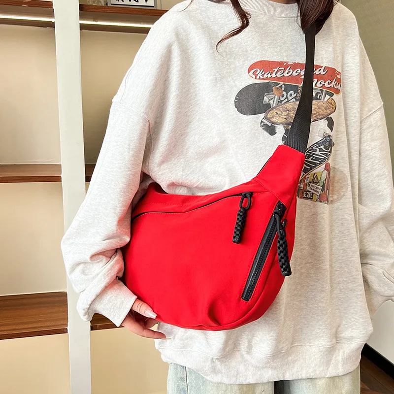 2024 New Nylon Dumplings Bag Women\'s Trendy Shoulder Messenger Bag Lightweight Underarm Bag Mini Canvas Bag