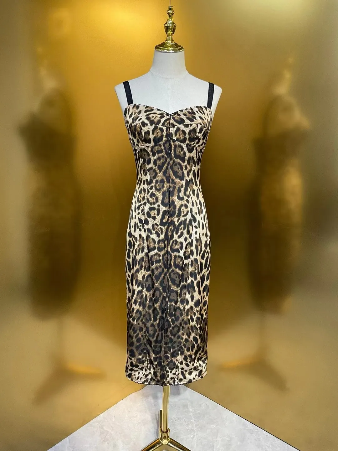 Summer Silk Bustier Midi Dress Women Elegant Leopard Print Spaghetti Strap Bodycon Beach Party Vacation Designer Inspired