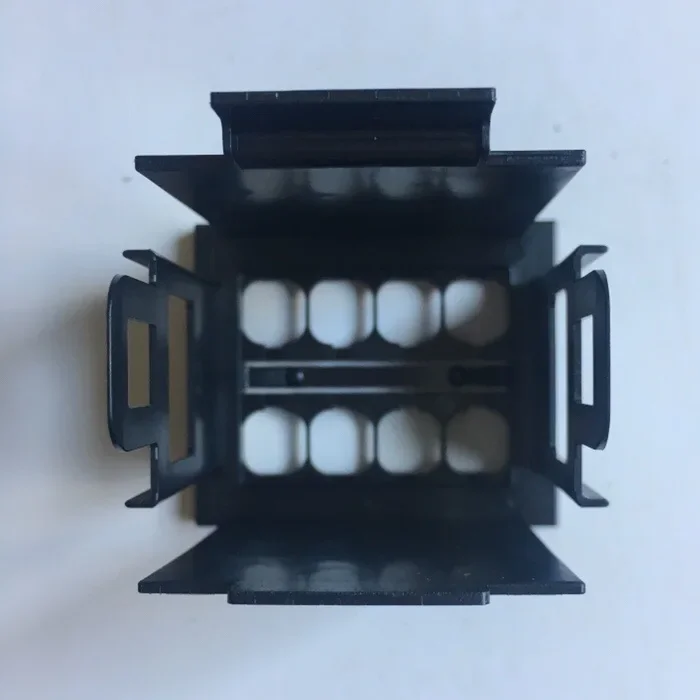 

Пряжка крышки сопла поколения DX7 FH-740 XR/XF-640 RF/RA/RE-640 1000006528