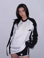 Houzhou Y2K Cyber Gothic Overs ize schwarze Sweatshirts Frauen Hippie Harajuku Langarm T-Shirts Vintage 90er Jahre Baumwolle Kpop Tops