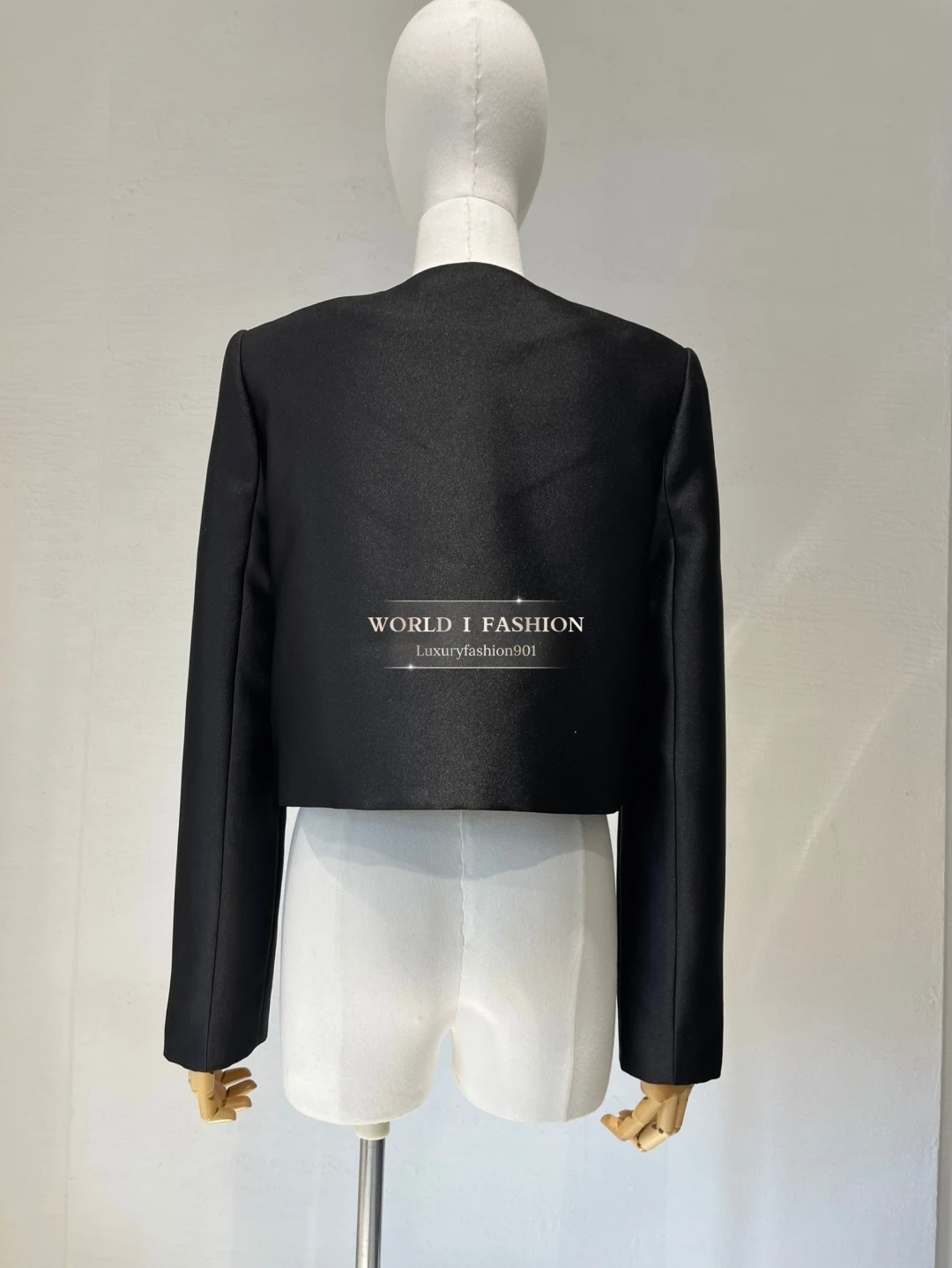 

2025 New Beautiful Black Long Sleeve Diamonds Jacket Tops