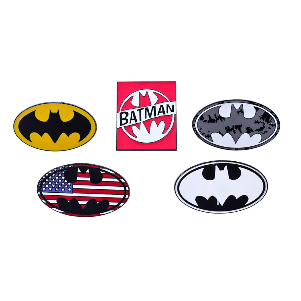 Classic Cartoon Brooch Personalized Night Bat Shaped Enamel Pin Backpack Clothing Metal Badge Accessories Gifts