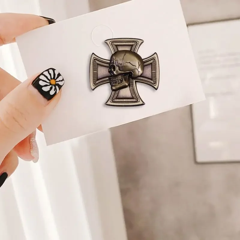 ألمانيا الحرب العالمية نادر الحديد الصليب الجمجمة شارة جمع الاشياء الديكور الحرف دعوى دبابيس للرجال والنساء