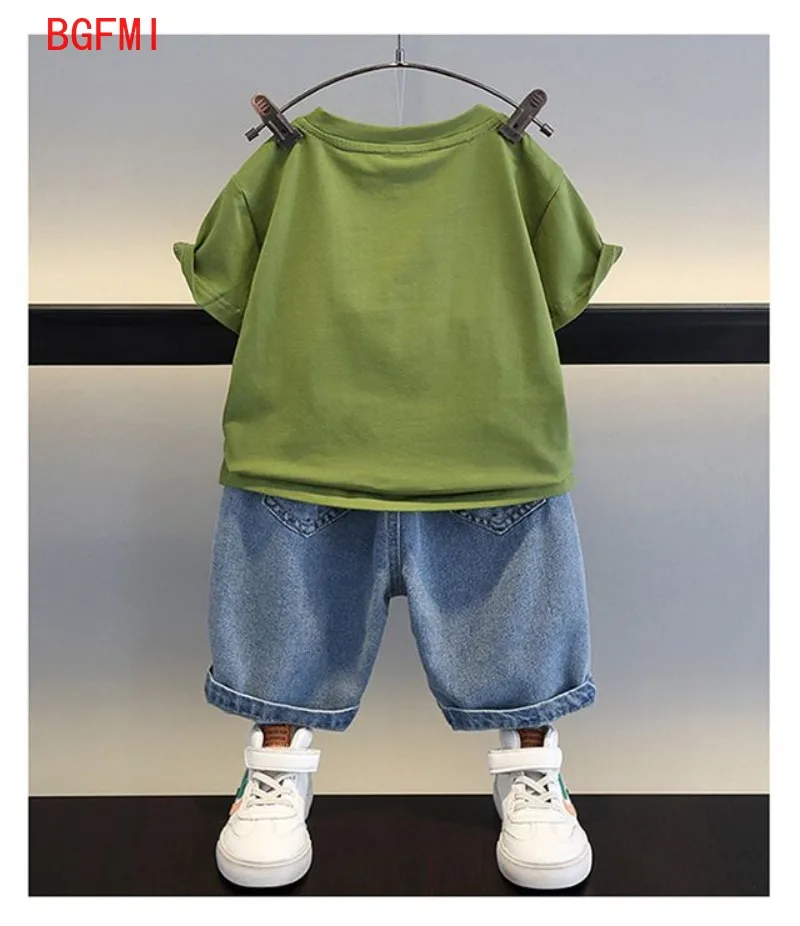 Korean Children's Top and Bottom Clothes Set Summer Boy New Thin Short Sleeves Cartoon Duck T-shirt + Denim Shorts 2 Piece Set
