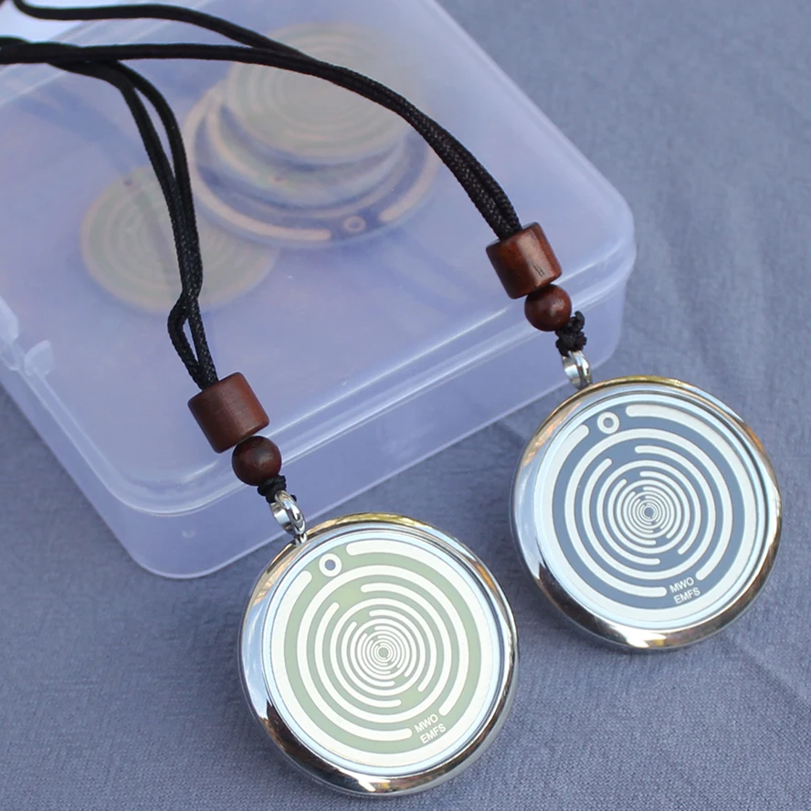 MWO Transparent Circular Polarizing Disc Energy Necklace Pendant 3cm Titanium Steel Pendant Multi-frequency Oscillator Pendant
