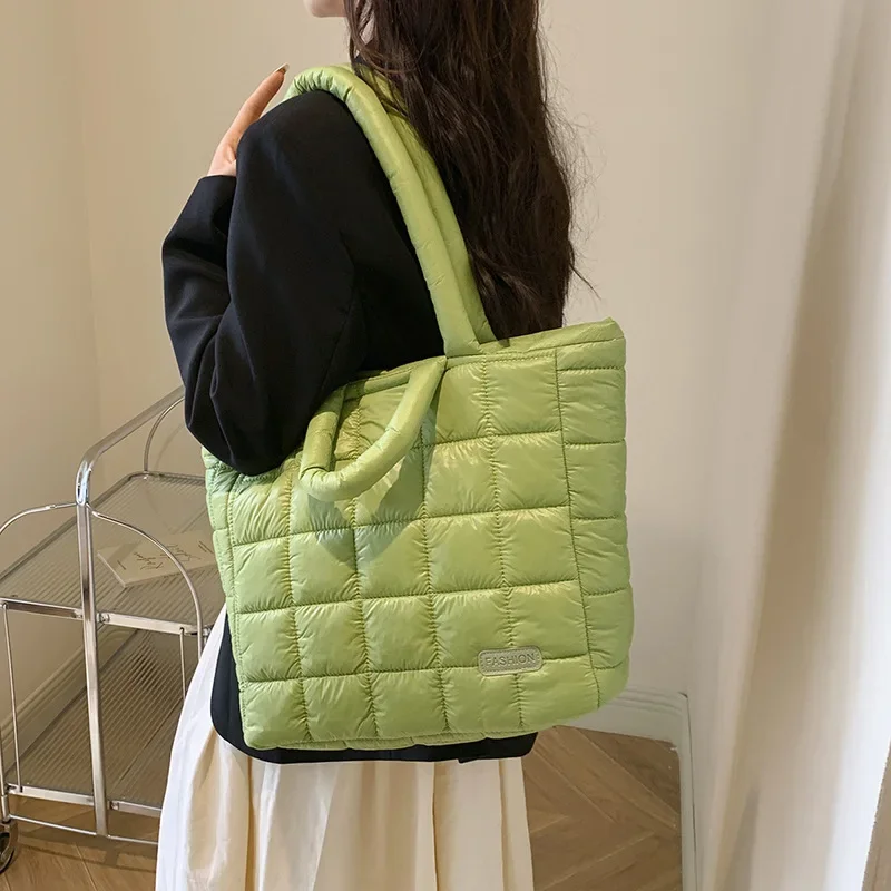 Fashion Large Capacity Quilted Padded Tote Bag Soft Puffer Women Handbags Lightweight Nylon Shoulder Bags Big Shopper Purses