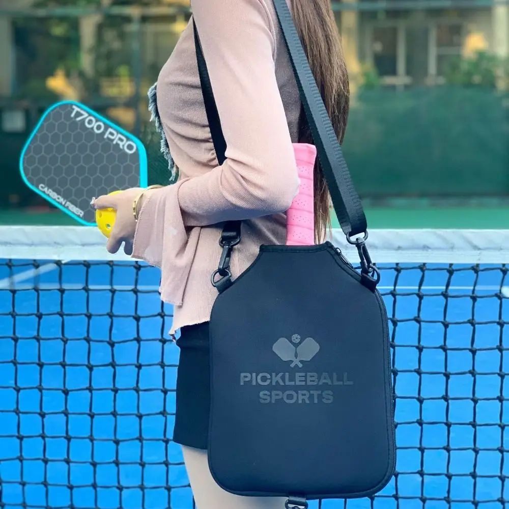 

Large Capacity Tennis Crossbody Bag Zipper Closure Waterproof Badminton Bag Adjustable Strap Professional Tennis Racket Bag