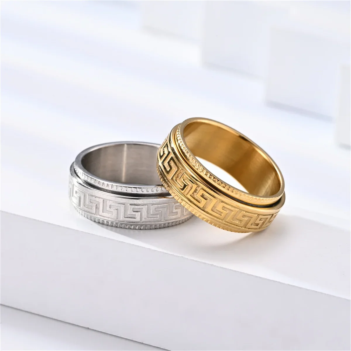 Fashion Classic Creative Evil Longan Ring Personalized Men's Minimalist Punk Color Ring Jewelry Men's Bar Ring Accessories