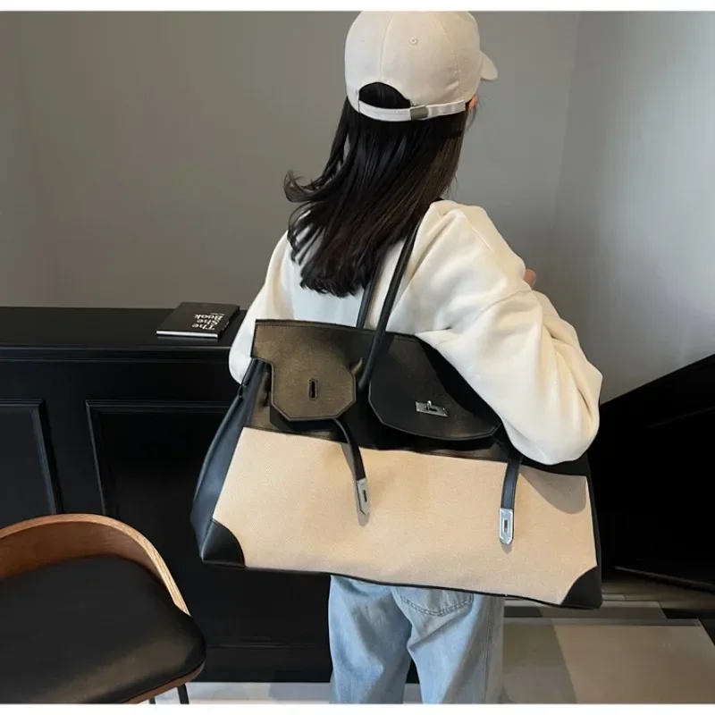 

High-End Simple Shopper Bag for Shopping Spree Women Large Capacity Eco-Friendly Solid Color Minimalist