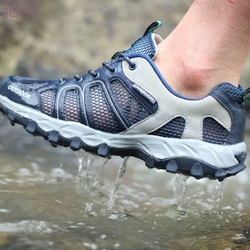 Outdoor Sandy Beach Shoes Men and Women Breathable Mesh Fabric Summer Water Wading Shoes Amphibious Shoe Light  non-slip Shoe