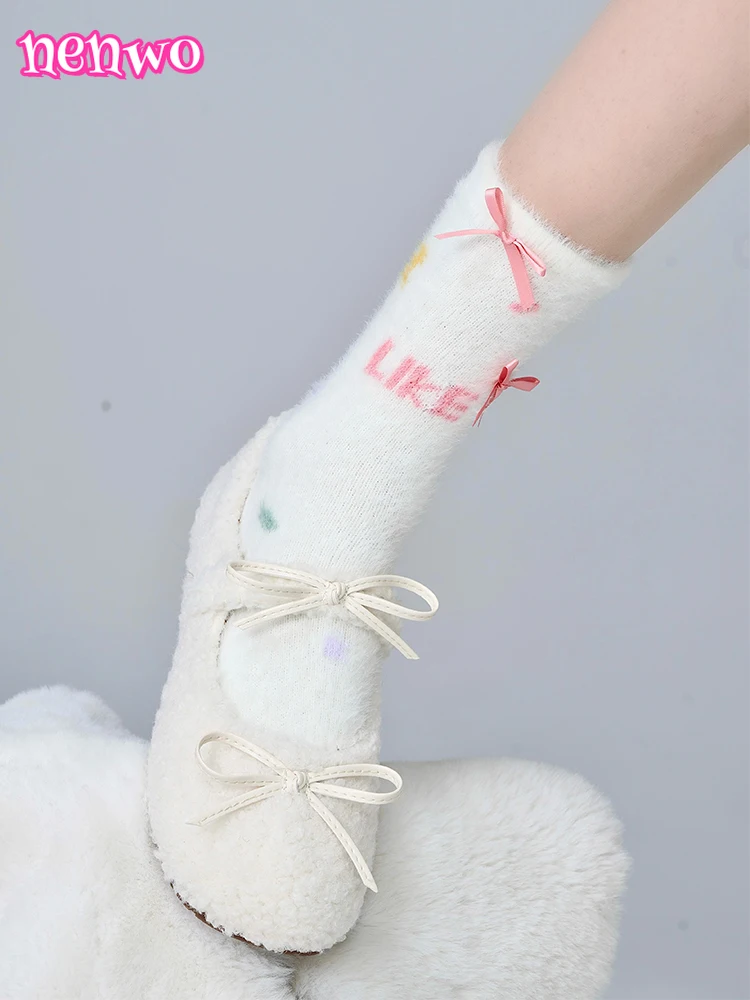 

Sweet Kawaii Bowknot Polka Dot Plush Mid-Calf Socks Women Fall Winter Warm Soft Cozy Home Casual Stylish Socks