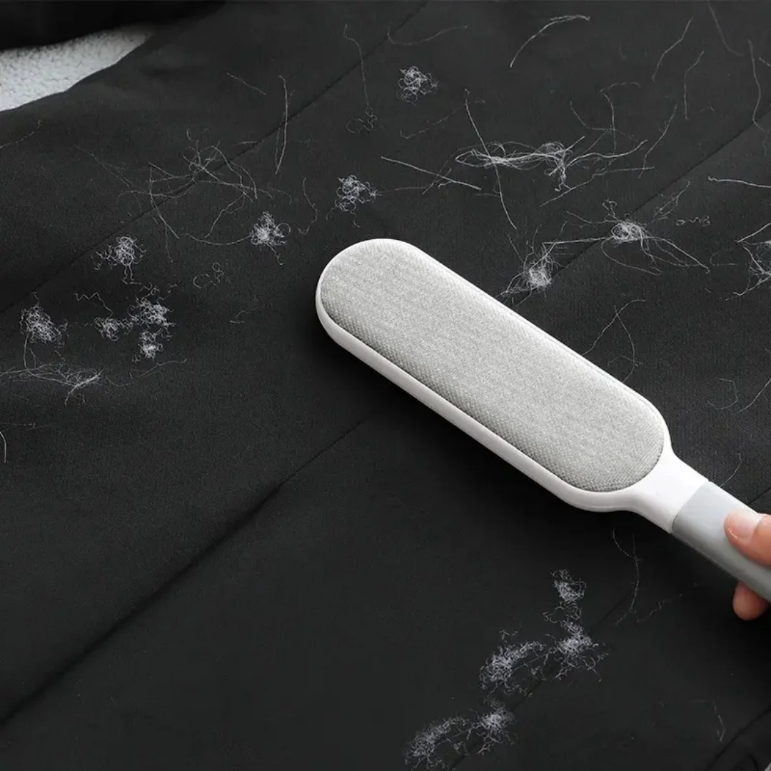 Household Lint Remover Brush - Double-Sided Reusable Lint Brush for Clothes, Suitable for Cleaning Furniture,Carpets and Removing Pet Hair(Gray)