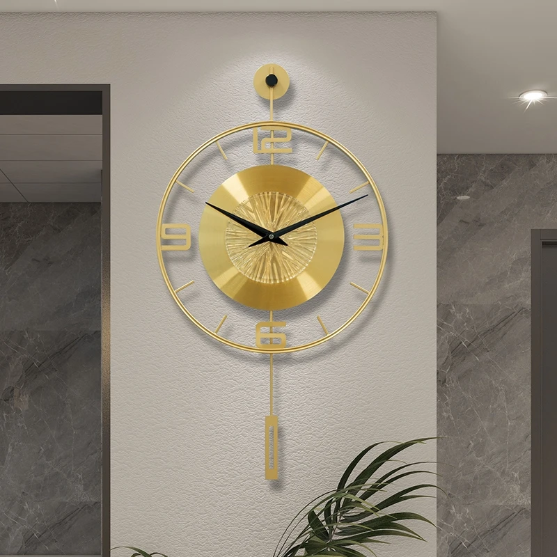 Luxury Metal Swinging Wall Clock Minimalist Living Room Clock Mural Watch Restaurant Mute Number Quartz Clock Room Decoration