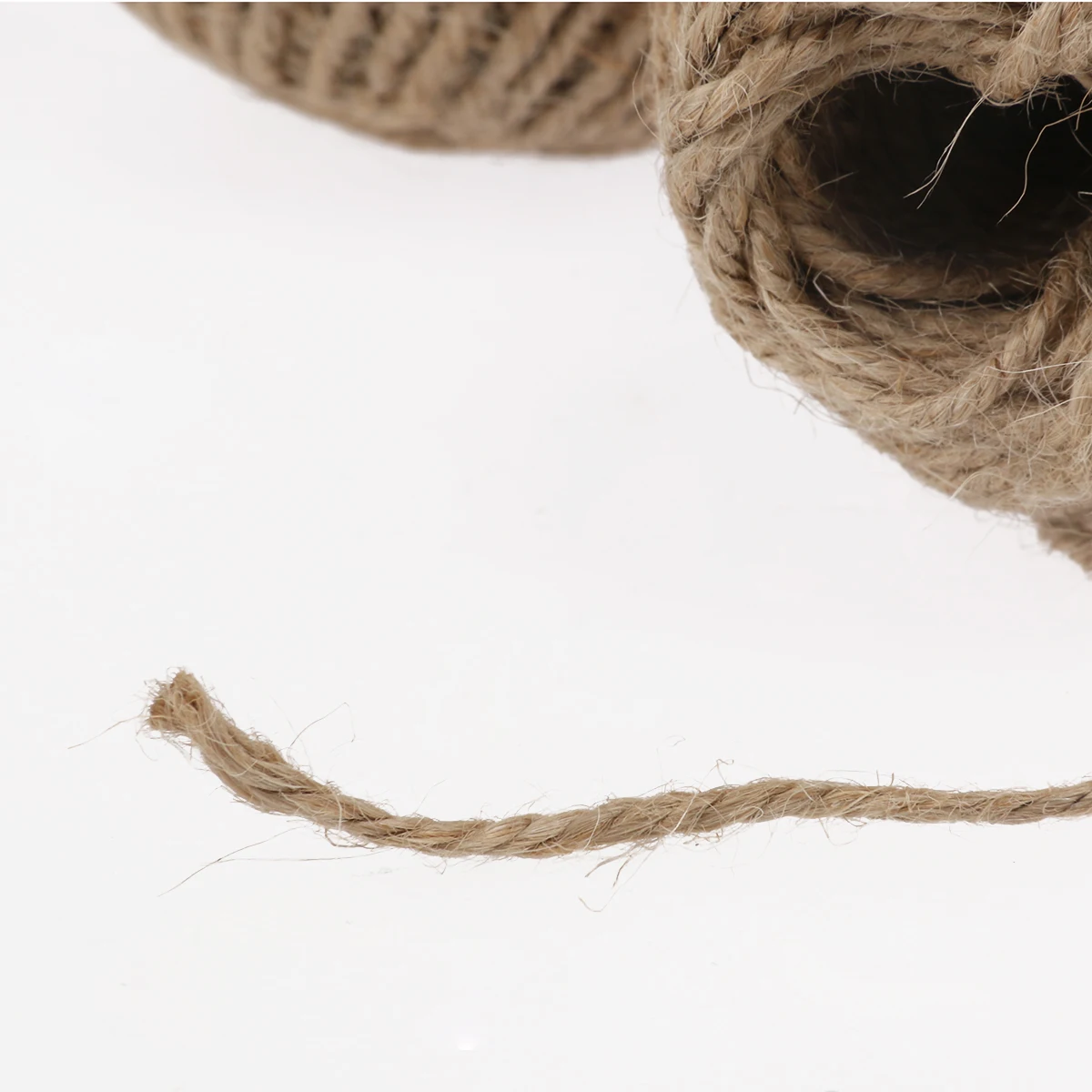 

3 Rolls Natural Sisal Jute Twine 2mm Brown Sisal Jute Twines 3 Strands Durable Craft Gift Gardening Photo DIY Hardware