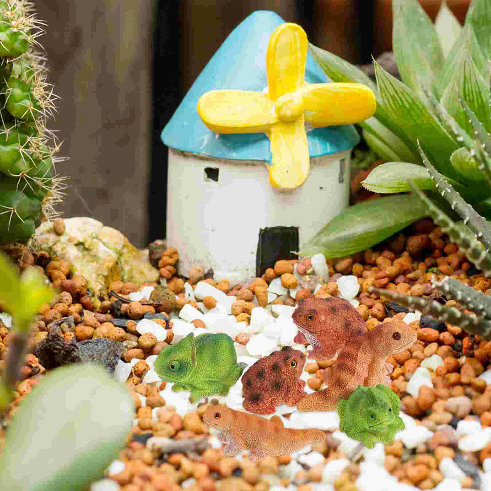 Micro Landscape Animals Mini Garden Tiny Statues Figurines Decor Figure Ornament Miniatures Adorn Sand Table Frog