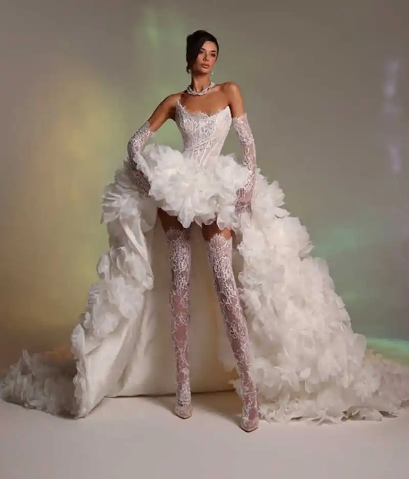 Requintado vestido de casamento querido elegante plissado em camadas renda vestido de noiva trem varredura personalizado vestidos de novia