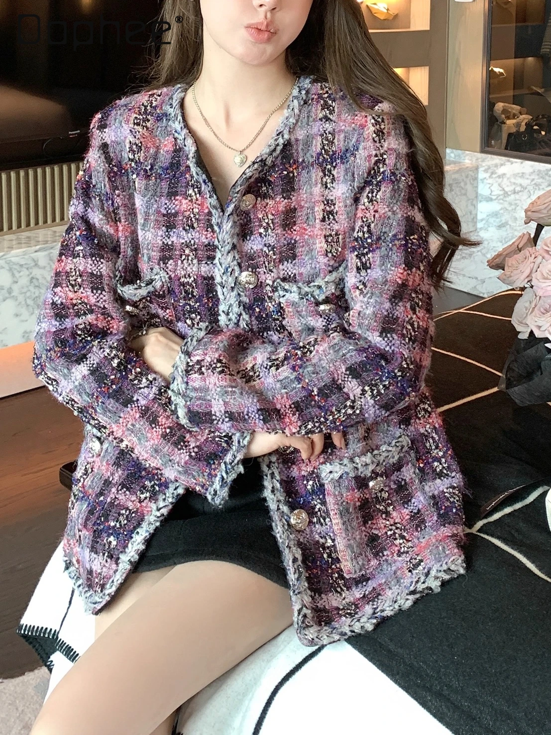 

Korean Ins Trend Single-Breasted Shiny Woolen Loose Short Coat for Women French Style Elegant Socialite Plaid Tweed Coat Female