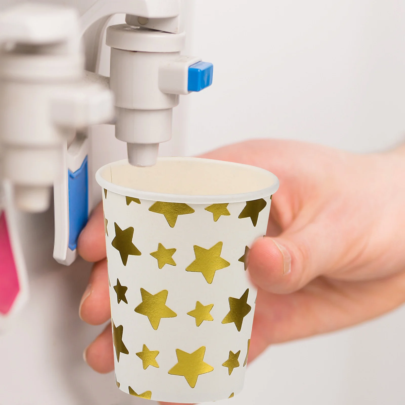 

100 Pcs Golden Star Paper Cups Disposable Party Drink Coffee Thick Anti Heat Cold Resistant Kitchen Bar Supplies