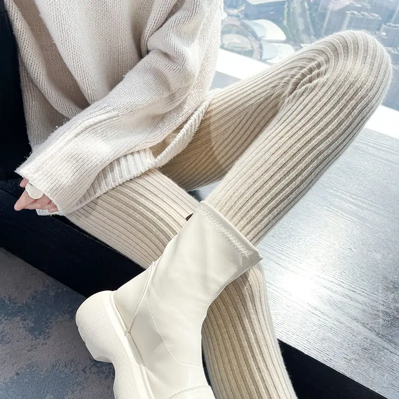 Gestrickte Leggings für Damen, Oberbekleidung, schlank, warm, Herbst und Winter, knöchellange Damenhose, hohe Taille, einfarbige Streifen, Leggings