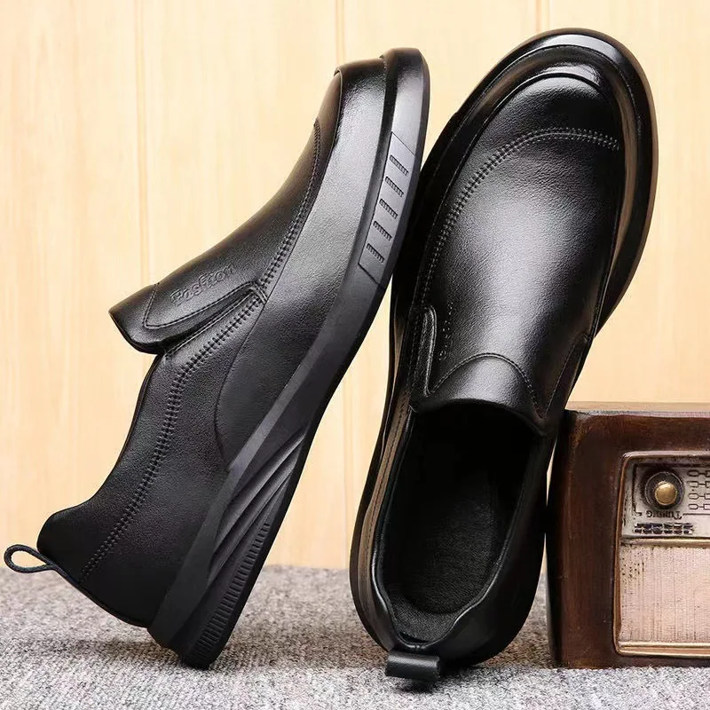 Soft Leather Casual Shoes for Men Spring Autumn New Designer Men\'s Dress Shoes Male Black Platform Loafers Male