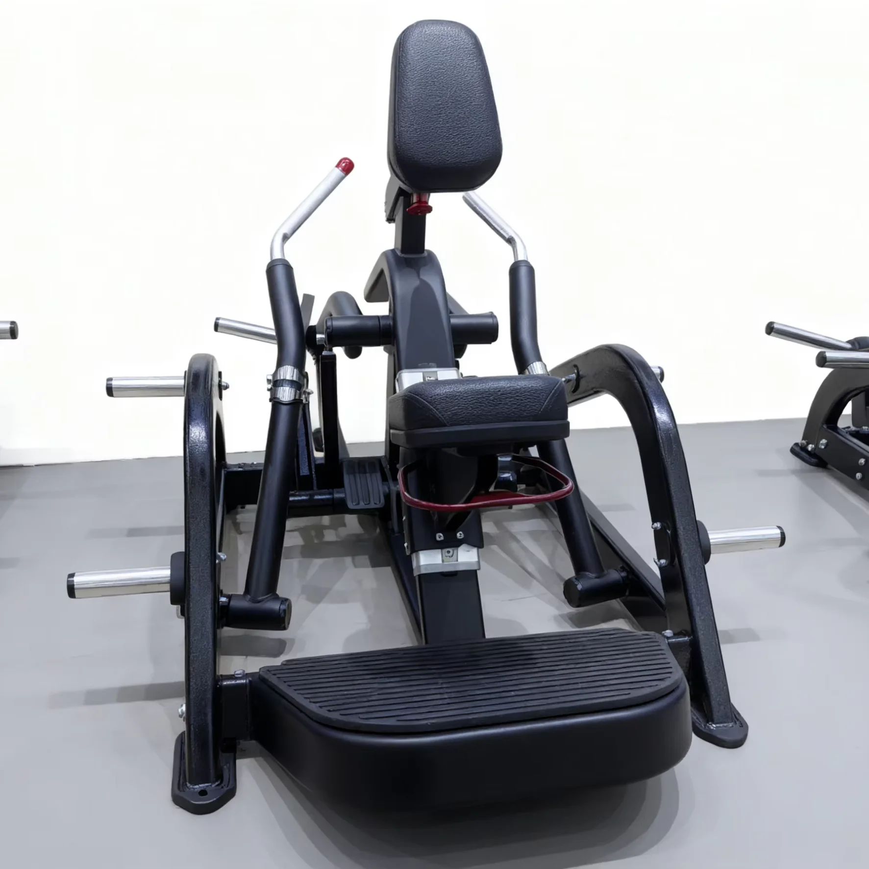 Commercial Use Plate Loaded Strength Training Equipment Back Press Training Machine Seated Rowing Machine for Gym Training