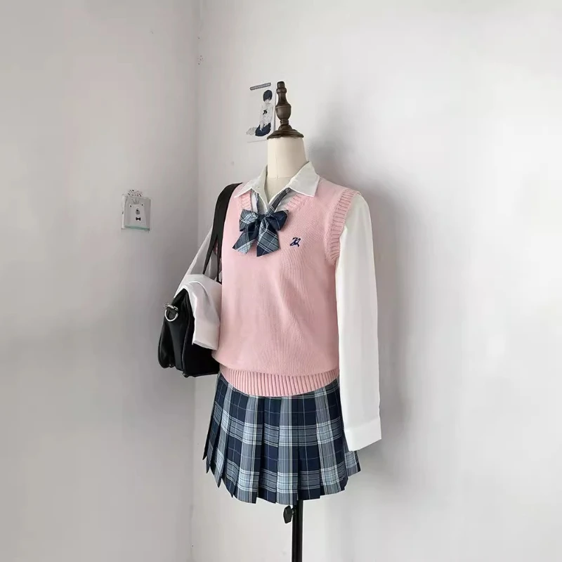 オリジナル制服刺繍無地ベスト日本の学校制服セーターニットアンダーシャツ秋、冬、春