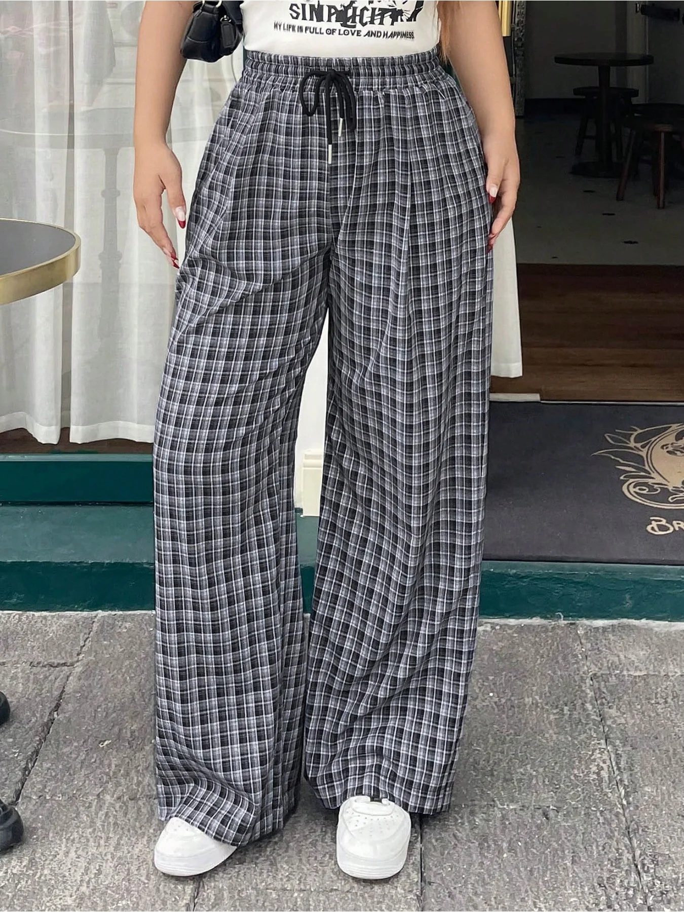 

Summer casual comfortable loose plus size women's checkered elastic waistband drawstring wide leg pants long pants
