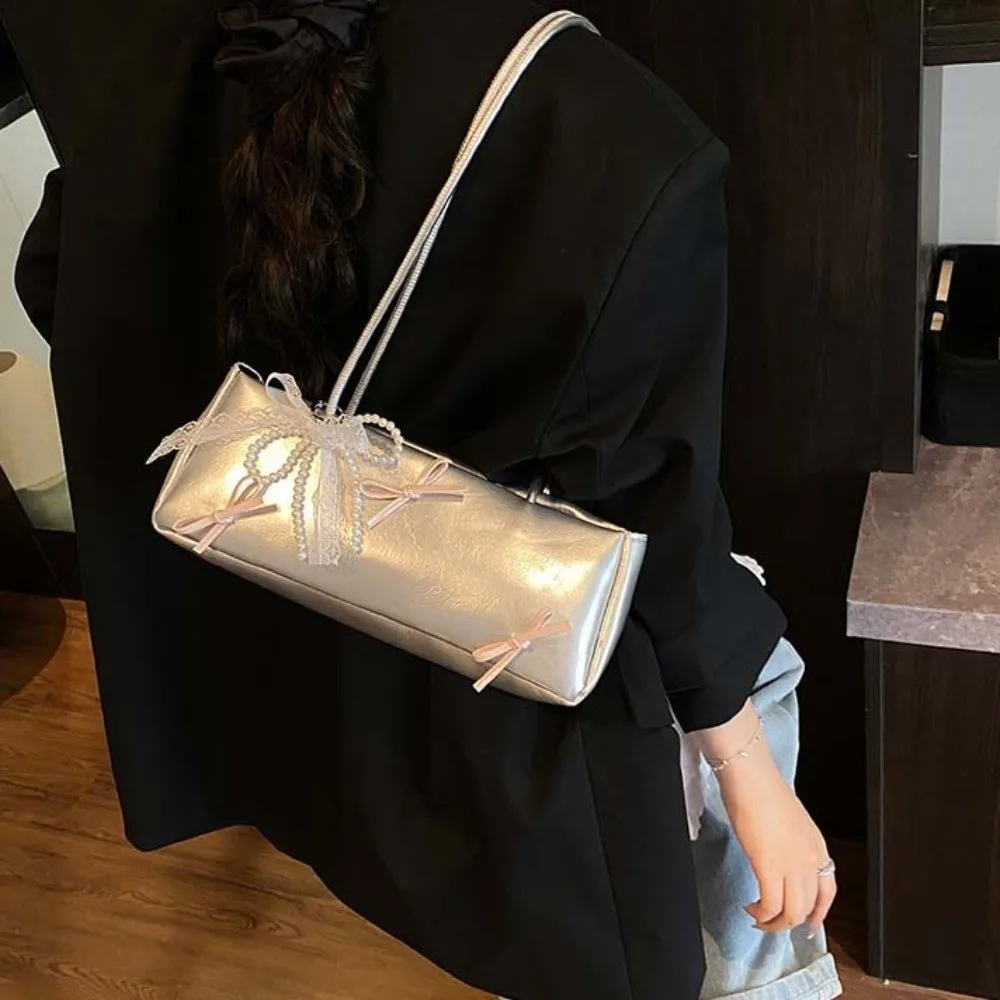

Portable Sweet French Stick Handbag Bow Ribbon Pendant Silver PU Shoulder Bag Waterproof Y2K Lady Underarm Bags Travel