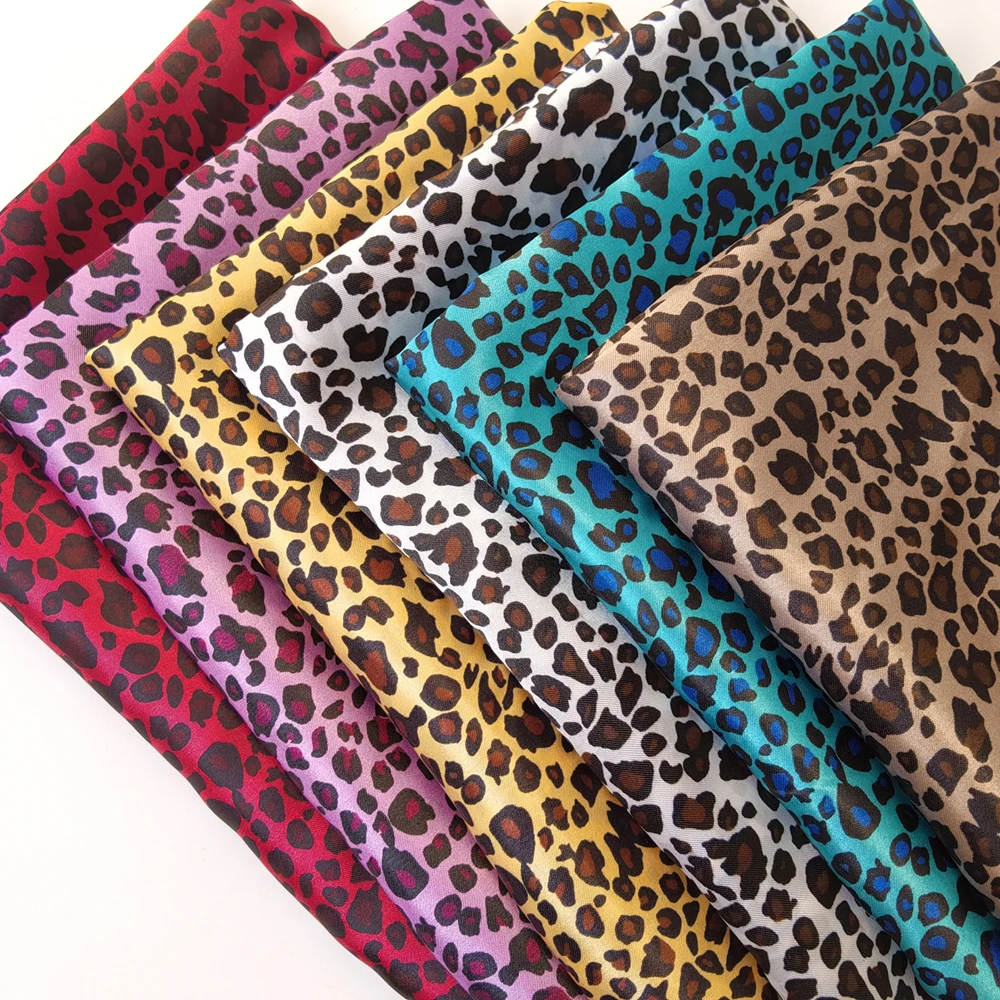 

100 см * 148 см фиолетовый дикий леопардовый принт африканская ткань атласная Charmeuse Tecido одежда