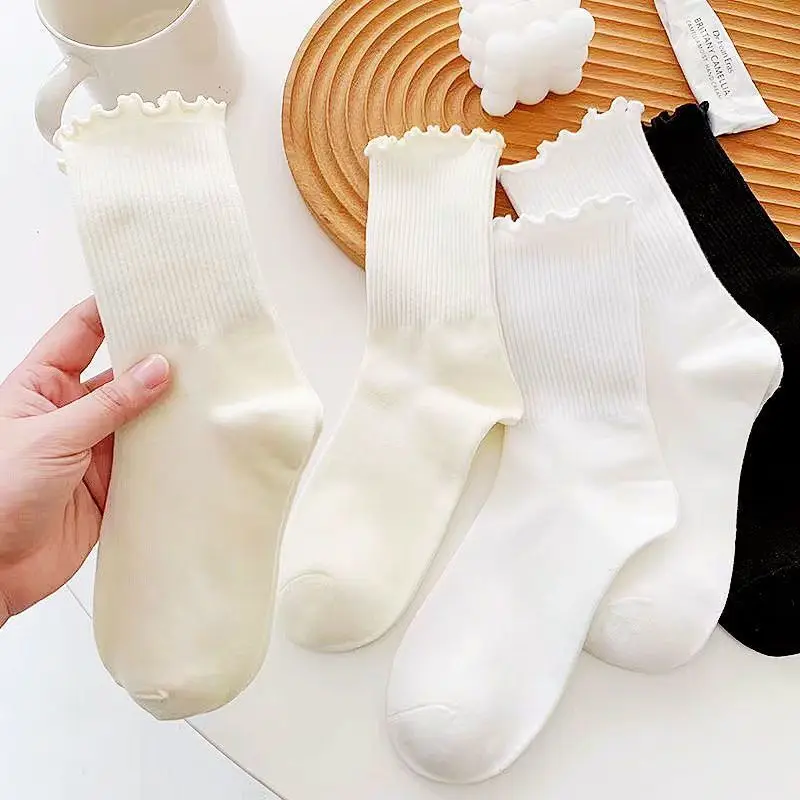 6/12 par Kobiety Ruffle Lace Cute Socks Bawełna Jesień Zima Jednolity kolor Długie Oddychające 2024 Kobiety Wysokiej jakości skarpetki Mid Tube