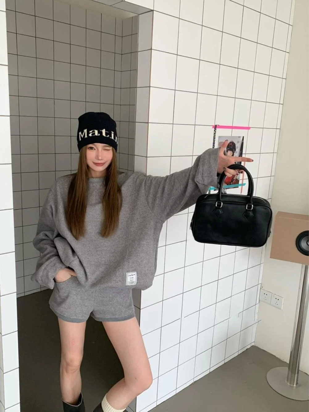 

Thiened круглый серебряный бархатный свитшот и высокая талия, повседневный свободный комплект из двух предметов для женщин, зимняя мода