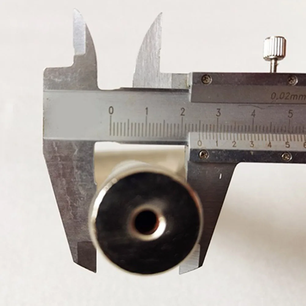 Wood Turning Tool Lathe Tool Holder Professional Woodworking 16mm Shank 45 Steel Material Curved Profile Design